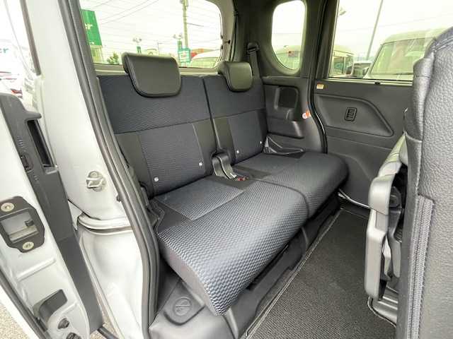 ダイハツ タント カスタム RS 静岡県 2022(令4)年 2.6万km シャイニングホワイトパール ●純正ディスプレイオーディオ/(フルセグ/Bluetooth/AppleCarPlay)/●全方位カメラ/●前席シートヒーター/●衝突軽減ブレーキ/●レーンキープアシスト/●レーダークルーズコントロール/●後方コーナーセンサー/●電動パーキングブレーキ/●オートブレーキホールド/●アイドリングストップ/●LEDライト/●オートライト/●フォグランプ/●革巻きステアリング/●ステアリングスイッチ/●ETC/●前後ドライブレコーダー/●フロアマット/●ドアバイザー/●横滑り防止装置/●スマートキー/●プッシュスタート/●純正15インチアルミホイール/●W＋サイド＋カーテンSRS＋ABS/●取扱説明書
