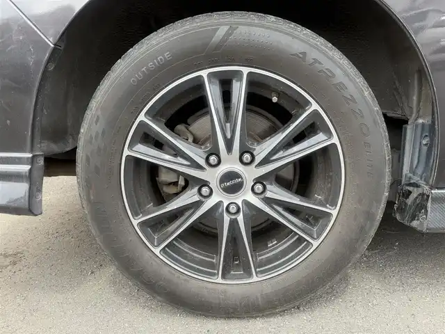 ホンダ ステップワゴン G LSパッケージ 東京都 2005(平17)年 14.2万km ムーンライズメタリック パワースライドドア（助手席側）/イージークローザー（運転席側）/HIDヘッドランプ/フロントフォグランプ/ボディ同色フロント/サイドシル/リア/リアアンダースポイラー/ボディ同色電動格納ドアミラー/ウィンカーミラー/プライバシーガラス/ミラー付サングラスボックス/ブラックインパネ加飾/ウレタン製ステアリングホイール/SRSエアバッグ（運転席/助手席）/オートエアコン/リアクーラー/シートリフター（運転席）/シートバックポケット（運転席側/助手席側）/6：4分割タンブルシート（2列目）/8人乗り/カーテシーランプ（リア）/イモビライザー/セキュリティアラーム/リモコンキー/オーディオ無/4スピーカー/親水/ヒーテッドドアミラー/フロントドア撥水ガラス/ETC/ECON/DVDプレーヤー/ドアバイザー