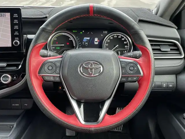 トヨタ カムリ WS 群馬県 2021(令3)年 3.2万km アティチュードブラックマイカ ＪＢＬサウンド　/純正ナビ・フルセグ・ＣＤ・ＤＶＤ・Ｂｌｕｅｔｏｏｔｈ・Ｍｉｒａｃａｓｔ/前後ドライブレコーダー　/赤シートカバー　　/ＢＳＭ　/衝突軽減ブレーキ　/パドルシフト　/クリアランスソナー　/レーンアシスト　/ＢＳＭ/オートハイビーム/パワーシート/自動防眩ミラー/黒ハーフレザーシート/純正フロアマット