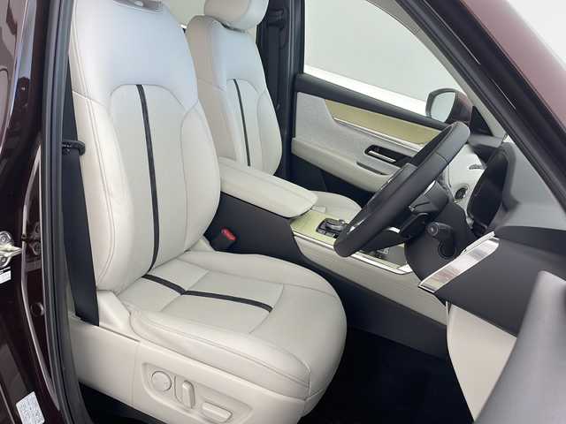 マツダ ＣＸ－８０ XD HV プレミアムモダン 沖縄県 2024(令6)年 0.9万km ワイン 純正ナビ/（フルセグＴＶ　Ｂｌｕｅｔｏｏｔｈ接続　HDMI USB）/ＥＴＣ/ドライブレコーダー/360°ビューモニター/サンルーフ　/クルーズコントロール/４WD/100V充電/メモリ付パワーシート/シートヒーター/エアシート/レザーシート/パワーバックドア/ステアリングスイッチ/ステアリングヒーター/クリアランスソナー/スマートキー/プッシュスタート/純正フロアマット/純正20インチアルミホイール/LEDヘッドライト/オートライト