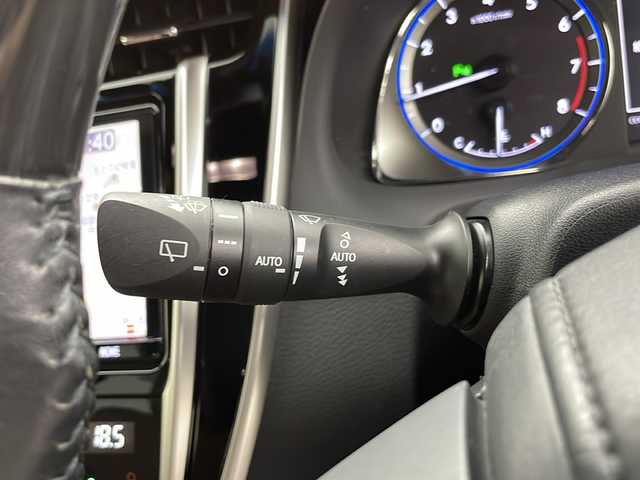 トヨタ ハリアー プレミアム メタル&レザーP 千葉県 2020(令2)年 4.2万km ホワイトパールクリスタルシャイン セーフティセンス/・プリクラッシュセーフティ/・レーンディパーチャーアラート/・オートマチックハイビーム/・レーダークルーズコントロール/純正9インチメモリーナビ/・フルセグTV/・Bluetoothオーディオ接続/・CD/DVD再生機能/LEDヘッドライト/ブラウンレザーシート/メモリー付きパワーシート/シートヒーター/スマートキー