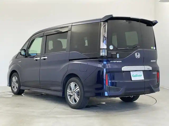 ホンダ ステップワゴン スパーダ ハイブリッド G EX ホンダセンシング 新潟県 2018(平30)年 5.3万km オブシダンブルーパール 社外SDメモリナビ(型式:AVIC-RL801)/フルセグテレビ/バックカメラ/クルーズコントロール/プッシュスタート/プッシュスタート/両側パワースライドドア/ビルトインETC/レーンアシスト/衝突軽減ブレーキ/EVモード/横滑り防止装置/運転席、助手席シートヒーター