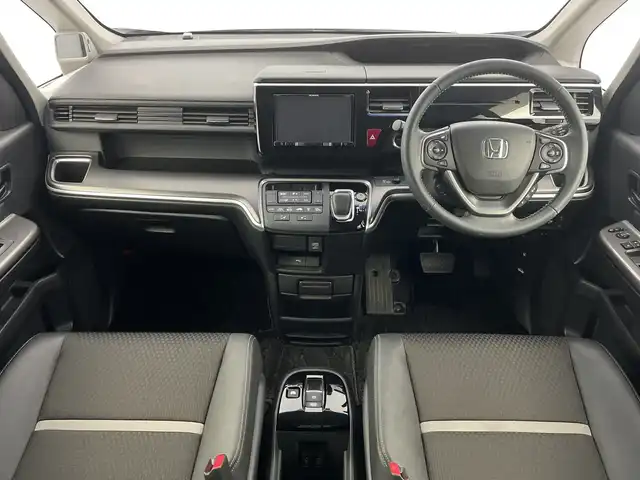ホンダ ステップワゴン スパーダ ハイブリッド G EX ホンダセンシング 新潟県 2018(平30)年 5.3万km オブシダンブルーパール 社外SDメモリナビ(型式:AVIC-RL801)/フルセグテレビ/バックカメラ/クルーズコントロール/プッシュスタート/プッシュスタート/両側パワースライドドア/ビルトインETC/レーンアシスト/衝突軽減ブレーキ/EVモード/横滑り防止装置/運転席、助手席シートヒーター