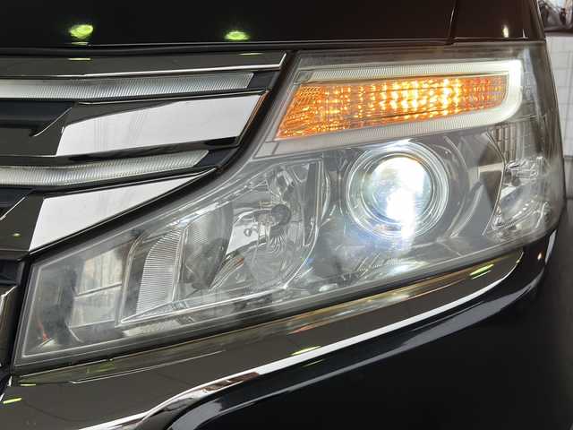 ホンダ ステップワゴン スパーダ Z クールスピリット 京都府 2012(平24)年 9.1万km プレミアムスパークルブラックパール 純正SDナビ /（VXM-135VFNi)/フルセグTV /フリップダウンモニター　/禁煙車　/両側パワースライドドア　/バックカメラ　/HIDライト　/クルーズコントロール　/パドルシフト　/ハーフレザー　/前後社外ドラレコ　/(XLDR-L3)/ウインカーミラー/アイドリングストップ/純正ビルトインETC/パワーステアリング/パワーウィンドウ/CD/DVD再生機能有/iPod/USB/横滑り防止/盗難防止装置