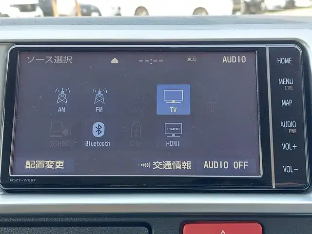 トヨタ ハイエース GL 東京都 2022(令4)年 1万km ブラックマイカ 純正ナビ/フルセグ/フリップダウンモニター/パノラミックビューモニター/ビルトインETC2.0/純正15インチAW/パワースライドドア/トヨタセーフティセンス/AC100V/オートマチックハイビーム/スマートキー