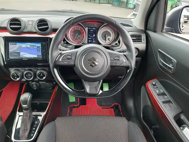 スズキ スイフト スポーツ 東京都 2019(令1)年 2.4万km スーパーブラックパール 社外ナビ/フルセグ/バックカメラ/ビルトインETC/ドライブレコーダー/シートヒーター/クルーズコントロール/パドルシフト/純正17インチAW/スマートキー