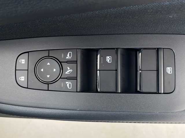 日産 ノート X FOUR 秋田県 2022(令4)年 1.2万km スーパーブラック 4WD/エマージェンシーブレーキ/寒冷地仕様/純正メモリナビ/　（Bluetooth/フルセグTV/HDMI）/バックカメラ/全方位カメラ/プロパイロット/ステアリングヒーター/ステアリングスイッチ/革巻きハンドル/デジタルインナーミラー/前席シートヒーター/置くだけ充電/電動格納ミラー/ETC2.0/純正フロアマット/純正16インチアルミホイール/クリアランスソナー/LEDヘッドライト/フォグランプ/オートライト/スマートキー