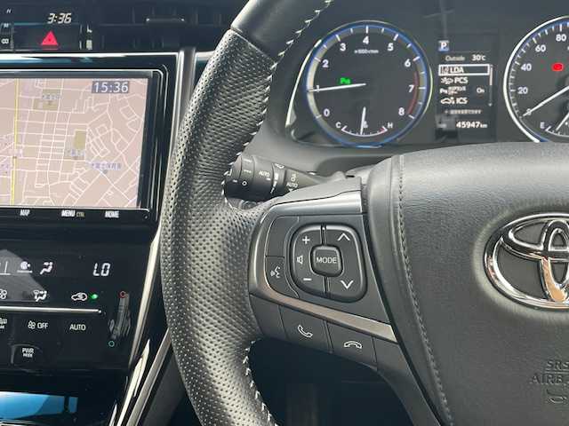 トヨタ ハリアー プレミアム スタイルノアール 静岡県 2019(令1)年 4.6万km ホワイトパールクリスタルシャイン ●純正ナビ/(フルセグ/CD/DVD/Bluetooth)/(NSZT-Y68T)/●ハーフレザーシート/●運転席パワーシート/●バックカメラ/●レーダークルーズコントロール/●衝突被害軽減システム/●レーンキープアシスト/●前後コーナーセンサー/●電動パーキングブレーキ/●オートブレーキホールド/●LEDライト＆フォグランプ/●オートライト/●オートマチックハイビーム/●革巻きステアリング/●ステアリングスイッチ/●ETC/●前方ドライブレコーダー/●電動リアゲート/●電動格納ウィンカーミラー/●ドアバイザー/●プッシュスタート/●スマートキー/●純正18インチアルミホイール/●W＋カーテンSRS＋ABS