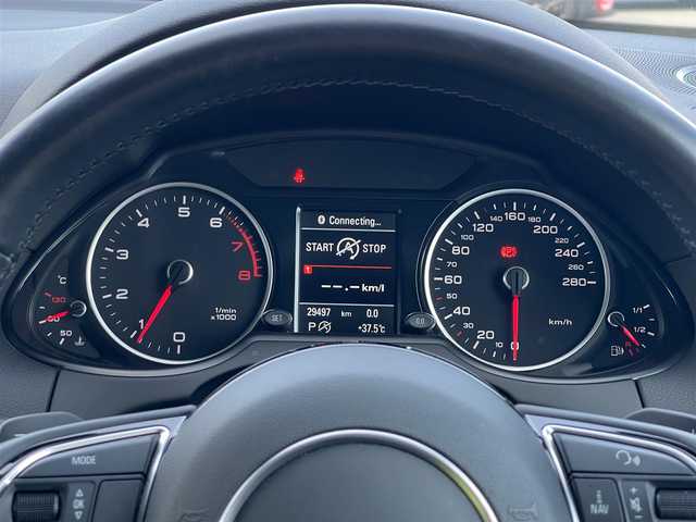 アウディ Ｑ５ 2．0 TFSI クワトロ 山梨県 2016(平28)年 3万km グレイシアホワイトメタリック 黒革 /シートH /Bang＆Olufsen /ACC/純正ＨＤＤナビ/Ｂカメラ/Ｓカメラ/アシスタンスＰ/ＢＳＡ/ＬＫＡ/ＣＤ/ＤＶＤ/ＥＴＣ/前後ドラレコ/Ａライト/ＨＩＤヘッドライト/Ｐシート/純正１８ＡＷ/Ｐバックドア/スマートキー/スペア