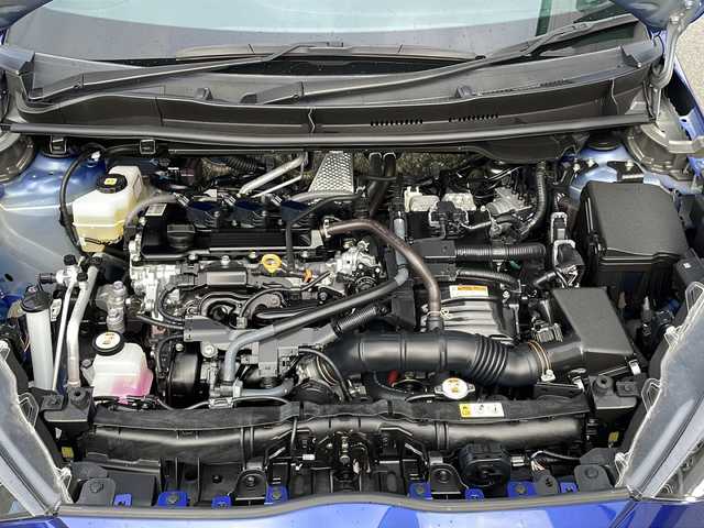 トヨタ ヤリス ハイブリッド Z 山口県 2020(令2)年 2.1万km ダークブルーマイカM 純正ディスプレイオーディオ/・Bluetooth接続/・アラウンドビューモニター/・フルセグTV/ドライブレコーダー/ビルトインETC/USB入力端子/純正フロアマット/シートヒーター/Toyota Safety Sense/・プリクラッシュセーフティ/・レーントレーシングアシスト/・オードサインアシスト/・レーダークルーズコントロール/・ブラインドスポットモニター/・クリアランスソナー/・パーキングサポートブレーキ/純正15インチアルミホイール/純正LEDライト/オートマチックハイビーム/取扱説明書/保証書/ドアバイザー/ウィンカーミラー