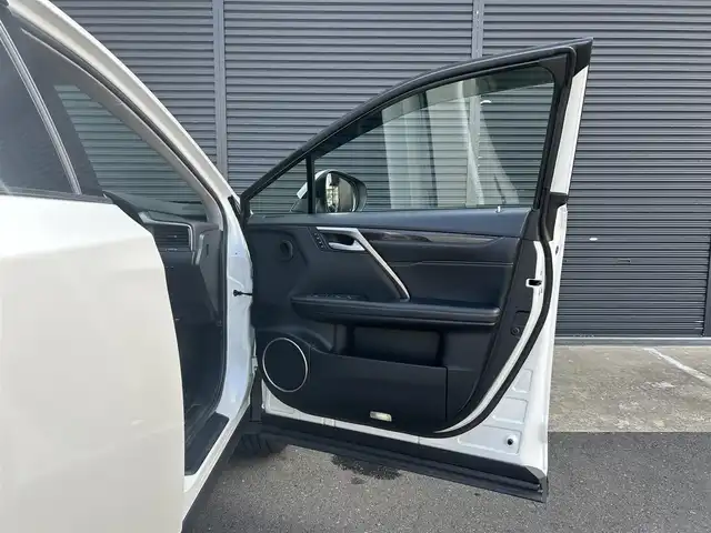レクサス ＲＸ 450hL 茨城県 2020(令2)年 5.3万km ソニッククォーツ 後期型 /ワンオ-ナ- /ム-ンル-フ /マクレビ /360度カメラ /HUD /黒革 /シートヒーター /ベンチレーション /ステアリングヒーター /M付PWシート /PWテールゲート/三眼LED /オートハイビーム /ナビ /TV /BT/USB/DVD/CD /レクサスSFT /ACC/LKA/BSM /ET2.0 /禁煙車