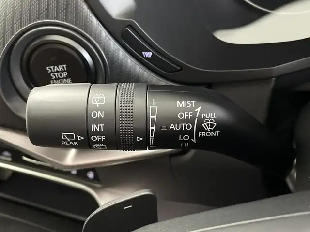 マツダ ＣＸ－６０ XD Sパッケージ 鹿児島県 2023(令5)年 0.9万km ディープクリスタルブルーマイカ メーカーナビ/（BT/フルセグTV）/レーダークルーズコントロール/衝突被害軽減ブレーキ/レーンキープアシスト/全方位カメラ/シートヒーター/ステアリングヒーター/パワーシート/電動パーキングブレーキ/オートホールド機能/パドルシフト/オートライト/オートマチックハイビーム/ドアバイザー/スマートキー/プッシュスタート