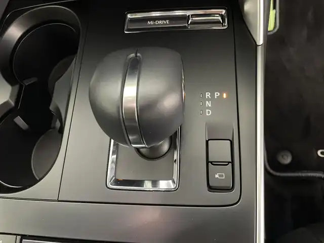 マツダ ＣＸ－６０ XD Sパッケージ 鹿児島県 2023(令5)年 0.9万km ディープクリスタルブルーマイカ メーカーナビ/（BT/フルセグTV）/レーダークルーズコントロール/衝突被害軽減ブレーキ/レーンキープアシスト/全方位カメラ/シートヒーター/ステアリングヒーター/パワーシート/電動パーキングブレーキ/オートホールド機能/パドルシフト/オートライト/オートマチックハイビーム/ドアバイザー/スマートキー/プッシュスタート