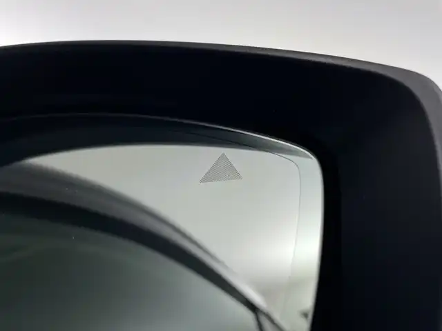 マツダ ＣＸ－６０ XD Sパッケージ 鹿児島県 2023(令5)年 0.9万km ディープクリスタルブルーマイカ メーカーナビ/（BT/フルセグTV）/レーダークルーズコントロール/衝突被害軽減ブレーキ/レーンキープアシスト/全方位カメラ/シートヒーター/ステアリングヒーター/パワーシート/電動パーキングブレーキ/オートホールド機能/パドルシフト/オートライト/オートマチックハイビーム/ドアバイザー/スマートキー/プッシュスタート