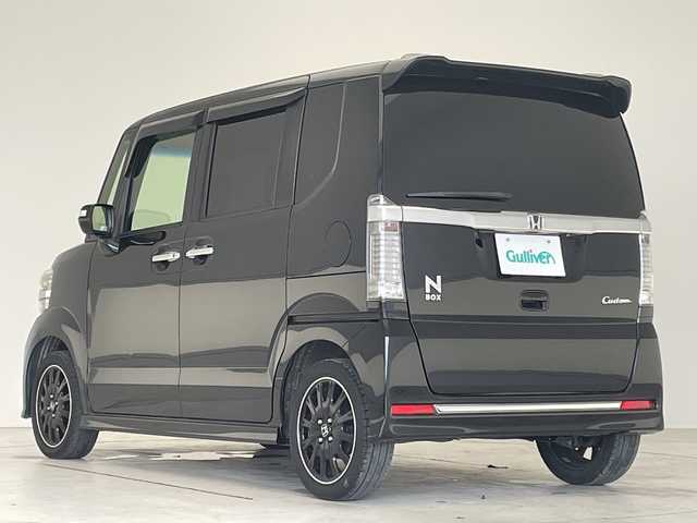 ホンダ Ｎ ＢＯＸ カスタム ターボ SSブラックSパッケージ 愛知県 2017(平29)年 6.9万km クリスタルブラックパール 純正ナビ/両側パワースライドドア/クルーズコントロール/シートヒーター/バックカメラ/純正アルミホイール/パドルシフト/衝突軽減システム/フルセグ/CD DVD/Bluetooth/ETC/ステアリングスイッチ/スマートキー/プッシュスタート