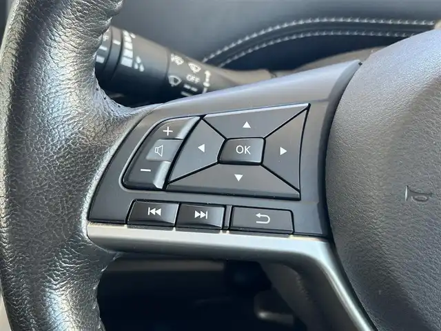 日産 セレナ e－パワー ハイウェイスター V 茨城県 2018(平30)年 7.6万km ダイヤモンドブラック 2トーン 純正9型ナビ/フルセグTV/両側パワースライドドア/アラウンドビューモニター/ビルトインETC/後席用フリップダウンモニター/レーダークルーズコントロール/フロント/バックソナー/エマージェンシーブレーキ/セーフティパックB/・プロパイロット/・車線逸脱防止支援システム/・インテリジェントルームミラー/・踏み間違い衝突防止アシスト/・駐車支援機能/LEDヘッドランプ/オートライト/デュアルオートエアコン/革巻きステアリング/ステアリングスイッチ/純正15インチアルミホイール/スマートキー/プッシュエンジンスターター