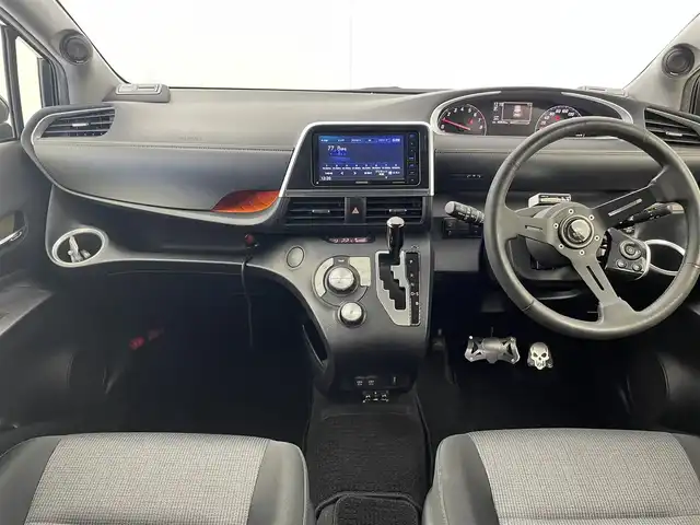 トヨタ シエンタ G 群馬県 2019(令1)年 4.1万km ブラックマイカ 禁煙車　社外ナビ　バックカメラ　Ｂｌｕｅｔｏｏｔｈ　フルセグ　両側パワースライドドア　衝突軽減システム　車線逸脱警報　ＥＴＣ　オートマチックハイビーム　横滑り防止装置　アイドリングストップ