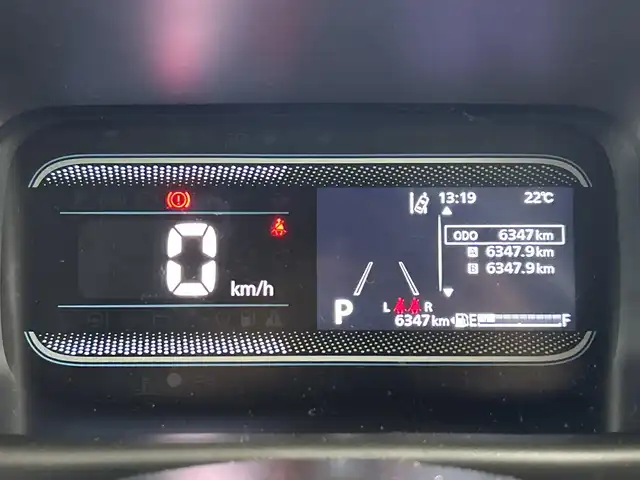 スズキ スペーシア HYBRID X 愛知県 2024(令6)年 0.7万km シフォンアイボリーM 禁煙車/ワンオーナー/7インチナビ/（AM/FM/Bluetooth）/バックカメラ/スズキセーフティサポート/・衝突軽減ブレーキ/・レーンキープアシスト/・オートマチックハイビーム/コーナーセンサー/ドライブレコーダー/ETC/シートヒーター/ベンチシート/両側パワースライドドア/アイドリングストップ/純正フロアマット/LEDヘッドライト/横滑り防止装置/オートエアコン/スマートキー/プッシュスタート