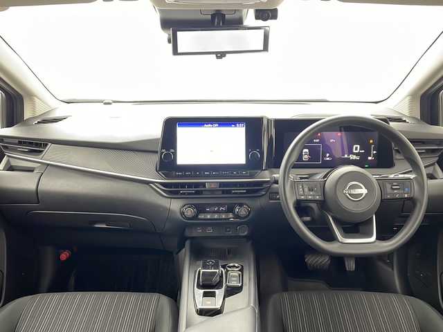 日産 ノート X 愛知県 2024(令6)年 0.4万km スーパーブラック /禁煙車//純正メモリナビ//フルセグ/AM/FM/USB/BT/HDMI/Apple Car Play//TVキャンセラー//インテリジェントルームミラー//純正ドライブレコーダー//ワイヤレス充電//アラウンドビューモニター//ビルトインETC//エマージェンシーブレーキ//前後ソナー//ブラインドスポットモニター//車線逸脱警報//車線逸脱防止支援//後側方車両検知警報//後側方衝突防止支援//制限速度支援//ふらつき警報//電動パーキング//オートブレーキホールド//LEDオートライト//フロントフォグランプ//ステアリングスイッチ//D-MODE/SPORT/ECO/NORMAL/EV//純正フロアマット/純正ドアバイザー//スマートキー
