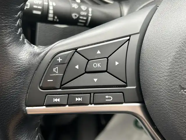 日産 エクストレイル ハイブリッド 20Xi 群馬県 2020(令2)年 7.1万km ガーネットレッド ４WD/プロパイロット/純正SDナビ/CD・DVD・フルセグ・BT/アラウンドビュモニター/インテリジェンスクルーズコントロール/パワーバックドア/プロパイロット/全席シートヒーター/ステアリングスイッチ/USB/電動パーキングブレーキ/オートブレーキホールド/デジタルインナーミラー/スペアキー/スマートキー/ETC