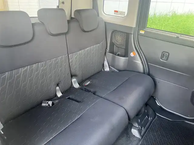 トヨタ タンク カスタムG 愛知県 2019(令1)年 5.7万km パールホワイトⅢ スマートアシスト/衝突回避支援ブレーキサポート/純正SDナビTV/Bluetoothオーディオ/バックカメラ/スマートキー×2ヶ/プッシュスタート/クルーズコントロール/前後2カメラドライブレコーダー/両側パワースライドドア/ETC/LEDヘッドライト/オートライト/オートマチックハイビーム/アイドルストップ/純正アルミホイル/純正フロアマット/保証書取説有り