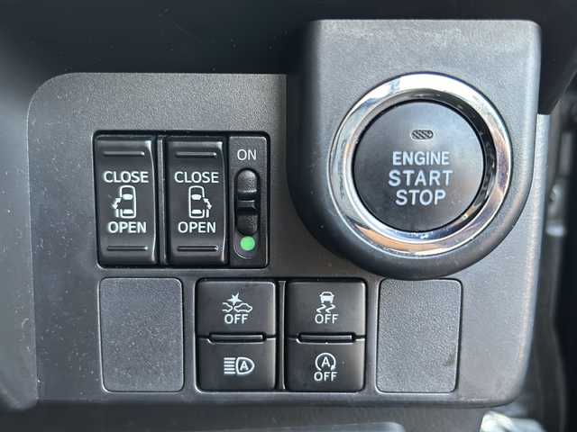 トヨタ ルーミー カスタムG 徳島県 2020(令2)年 5.1万km ブラックマイカメタリック 純正T-Connectナビ【NSZT-W68T】/（Bluetooth/フルセグTV/CD/DVD/AM/FM）/バックカメラ/両側パワースライドドア/シートヒーター/クルーズコントロール/前後コーナーセンサー/LEDヘッドライト/オートライト/前後ドラレコ/ETC/スペアキー/純正14AW/電格ミラー/ドアバイザー