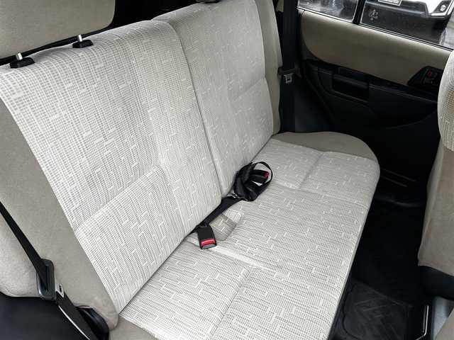 三菱 パジェロ イオ パールパッケージ ナビED 道北・旭川 2002(平14)年 3.7万km ピレネーブラック 走行距離36700キロ/運転席助手席エアバック/純正アルミホイール/電動格納ドアミラー/オートエアコン/ABS/背面タイヤ/社外ドライブレコーダー