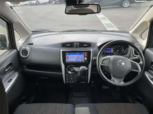 日産 デイズ HWS X Vセレ +SeftyⅡ 山口県 2015(平27)年 11万km クールシルバー 純正メモリナビ/Bluetooth/フルセグTV/バックカメラ/全周囲カメラ（ルームミラー）/プッシュスタート/スマートキー/HIDヘッドライト/フォグライト/衝突軽減ブレーキ/横滑り防止装置/オートライト/純正14インチAW/保証書・取説/スペアキー1個