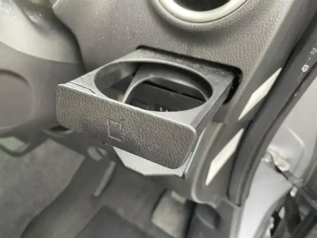 日産 デイズ HWS X Vセレ +SeftyⅡ 山口県 2015(平27)年 11万km クールシルバー 純正メモリナビ/Bluetooth/フルセグTV/バックカメラ/全周囲カメラ（ルームミラー）/プッシュスタート/スマートキー/HIDヘッドライト/フォグライト/衝突軽減ブレーキ/横滑り防止装置/オートライト/純正14インチAW/保証書・取説/スペアキー1個