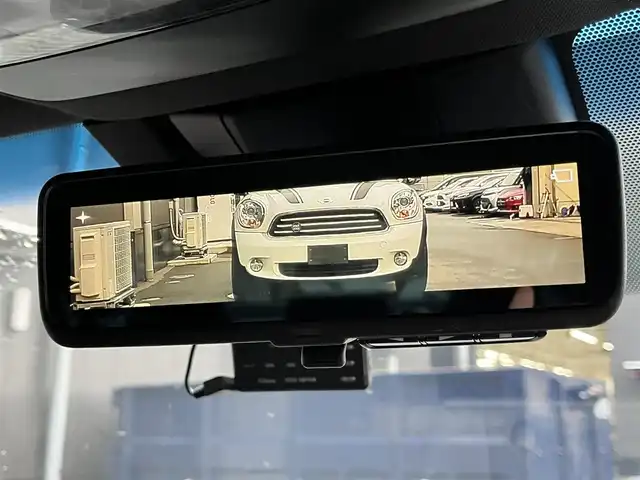 トヨタ クラウン ハイブリッド RS アドバンス 滋賀県 2018(平30)年 3.4万km ホワイトパールクリスタルシャイン 純正8インチナビ/DVD/CD/SD/AUX/Bluetooth/USB/AUX/サンルーフ/レザーシート/TRDエアロ/追従クルーズコントロール/全方位カメラ/パーキングアシスト/コーナーセンサー/パドルシフト/ドライブレコーダー/ETC2.0