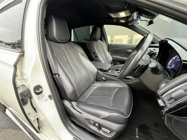 トヨタ クラウン ハイブリッド RS アドバンス 滋賀県 2018(平30)年 3.4万km ホワイトパールクリスタルシャイン 純正8インチナビ/DVD/CD/SD/AUX/Bluetooth/USB/AUX/サンルーフ/レザーシート/TRDエアロ/追従クルーズコントロール/全方位カメラ/パーキングアシスト/コーナーセンサー/パドルシフト/ドライブレコーダー/ETC2.0