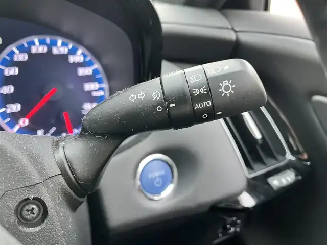 トヨタ クラウン ハイブリッド RS アドバンス 滋賀県 2018(平30)年 3.4万km ホワイトパールクリスタルシャイン 純正8インチナビ/DVD/CD/SD/AUX/Bluetooth/USB/AUX/サンルーフ/レザーシート/TRDエアロ/追従クルーズコントロール/全方位カメラ/パーキングアシスト/コーナーセンサー/パドルシフト/ドライブレコーダー/ETC2.0