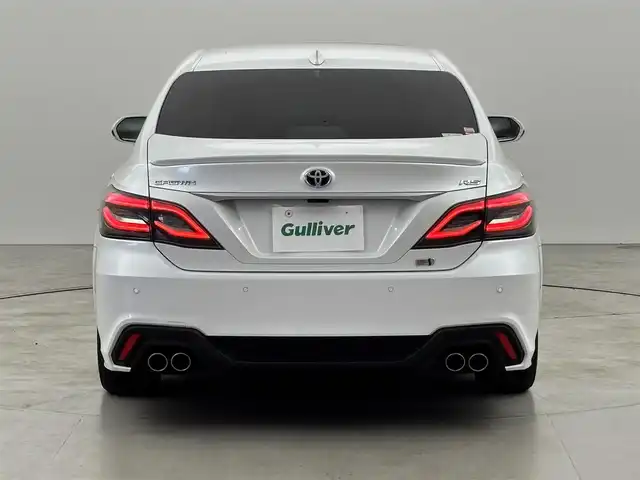 トヨタ クラウン ハイブリッド RS アドバンス 福岡県 2021(令3)年 6.1万km プレシャスホワイトパール ムーンルーフ　/純正１２．３型ナビ/フルセグTV　/全方位カメラ　/デジタルインナーミラー　/前後ドラレコ　/ビルトインＥＴＣ２．０　/トヨタセーフティセンス　/レーダークルーズコントロール　/コーナーセンサー　/衝突軽減ブレーキ　/レーダークルーズコントロール　/ブラインドスポットモニター　/アクセル踏み間違い防止　/パドルシフト　/ＨＵＤ　/シートメモリー付きパワーシート　/シートベンチレーション／ヒーター/ステアリングヒーター　/純正１８インチアルミホイール　/３眼ヘッドライト