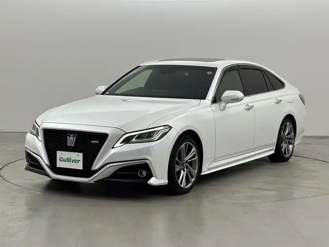 トヨタ クラウン ハイブリッド RS アドバンス 福岡県 2021(令3)年 6.1万km プレシャスホワイトパール ムーンルーフ　/純正１２．３型ナビ/フルセグTV　/全方位カメラ　/デジタルインナーミラー　/前後ドラレコ　/ビルトインＥＴＣ２．０　/トヨタセーフティセンス　/レーダークルーズコントロール　/コーナーセンサー　/衝突軽減ブレーキ　/レーダークルーズコントロール　/ブラインドスポットモニター　/アクセル踏み間違い防止　/パドルシフト　/ＨＵＤ　/シートメモリー付きパワーシート　/シートベンチレーション／ヒーター/ステアリングヒーター　/純正１８インチアルミホイール　/３眼ヘッドライト