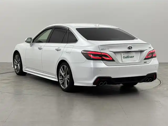 トヨタ クラウン ハイブリッド RS アドバンス 福岡県 2021(令3)年 6.1万km プレシャスホワイトパール ムーンルーフ　/純正１２．３型ナビ/フルセグTV　/全方位カメラ　/デジタルインナーミラー　/前後ドラレコ　/ビルトインＥＴＣ２．０　/トヨタセーフティセンス　/レーダークルーズコントロール　/コーナーセンサー　/衝突軽減ブレーキ　/レーダークルーズコントロール　/ブラインドスポットモニター　/アクセル踏み間違い防止　/パドルシフト　/ＨＵＤ　/シートメモリー付きパワーシート　/シートベンチレーション／ヒーター/ステアリングヒーター　/純正１８インチアルミホイール　/３眼ヘッドライト