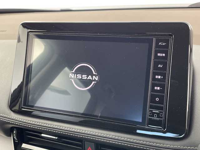 日産 エクストレイル X e－4ORCE 新潟県 2023(令5)年 3.9万km ダイヤモンドブラック 4WD/プロパイロット/純正メモリナビ【MM223D-L】/　フルセグTV/Bluetooth/衝突被害軽減ブレーキ/レーンキープアシスト/レーダークルーズコントロール/ブラインドスポットモニター/前後コーナーセンサー/D席パワーシート/前席シートヒーター/ステアリングヒーター/ドライブレコーダー/バックモニター/ETC/電動パーキングブレーキ/オートブレーキホールド/LEDヘッドライト/オートマチックハイビーム/スマートキー/横滑り防止装置/オートライト/レザーステアリング