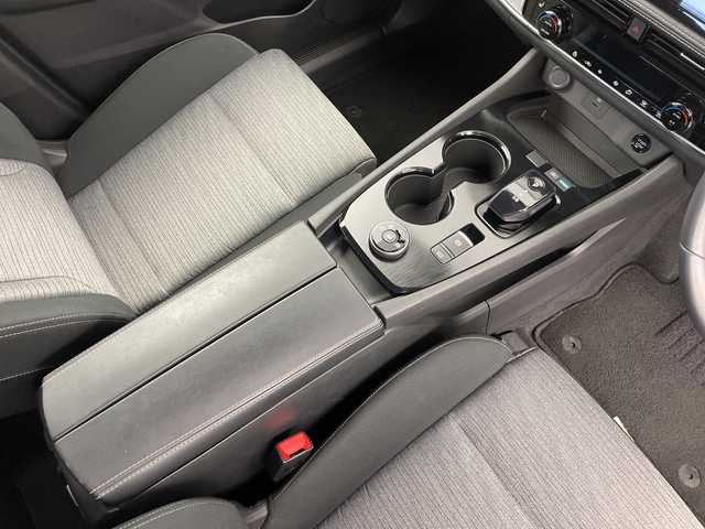 日産 エクストレイル X e－4ORCE 新潟県 2023(令5)年 3.9万km ダイヤモンドブラック 4WD/プロパイロット/純正メモリナビ【MM223D-L】/　フルセグTV/Bluetooth/衝突被害軽減ブレーキ/レーンキープアシスト/レーダークルーズコントロール/ブラインドスポットモニター/前後コーナーセンサー/D席パワーシート/前席シートヒーター/ステアリングヒーター/ドライブレコーダー/バックモニター/ETC/電動パーキングブレーキ/オートブレーキホールド/LEDヘッドライト/オートマチックハイビーム/スマートキー/横滑り防止装置/オートライト/レザーステアリング