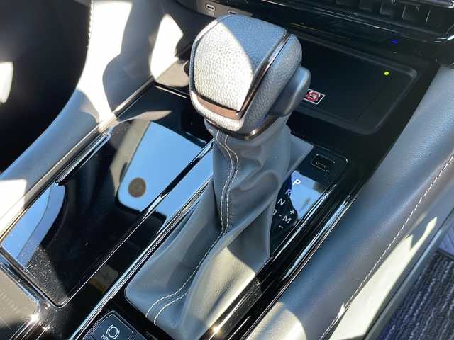 トヨタ アルファード Z 岩手県 2024(令6)年 3.2万km ブラック ワンオーナー モデリスタマルチカラーインテリアイルミネーション モデリスタクールシャインキット 左右独立ムーンルーフ 14型ナビ フリップダウンモニター フルセグ 全周囲Ｃ メモリ付電動革シート オートパーキングアシスト デジタルインナーミラー ドラレコ 電動ステップ付両側電動スライド 電動リアゲート ビルトインETC2.0 BSM AC100Vコンセント