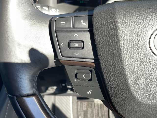 トヨタ アルファード Z 岩手県 2024(令6)年 3.2万km ブラック ワンオーナー モデリスタマルチカラーインテリアイルミネーション モデリスタクールシャインキット 左右独立ムーンルーフ 14型ナビ フリップダウンモニター フルセグ 全周囲Ｃ メモリ付電動革シート オートパーキングアシスト デジタルインナーミラー ドラレコ 電動ステップ付両側電動スライド 電動リアゲート ビルトインETC2.0 BSM AC100Vコンセント