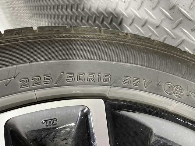 ホンダ ヴェゼル ハイブリッド e:HEV Z 広島県 2021(令3)年 4.8万km プラチナホワイトパール 純正９型ナビ/バックカメラ/シートヒーター/電動リアゲート/ワイヤレス充電/ブラインドスポットモニター/ＥＴＣ２．０/前後ドラレコ/オートハイビーム/ステアリングヒーター/レーダークルーズコントロール/衝突軽減/レーンキープアシスト/踏み間違い防止/純正18インチアルミホイール(225/50/R18)/エアバッグ(運転席/助手席/サイド/カーテン)