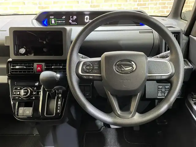 ダイハツ タント カスタム X 岩手県 2024(令6)年 0.3万km シャイニングホワイトパール ４WD/両側パワースライドドア/スマートアシスト/衝突回避支援ブレーキ/車線逸脱抑制機能/誤発進抑制機能/ブレーキ制御付き誤発進抑制機能/コーナーセンサー/標識認識機能/先行車発信お知らせ機能/オートブレーキホールド/横滑り防止装置/アイドリングストップ/ロールサンシェード/シートヒーター/オートエアコン/LEDヘッドライト/LEDフォグライト/純正16インチアルミホイール/純正フロアマット