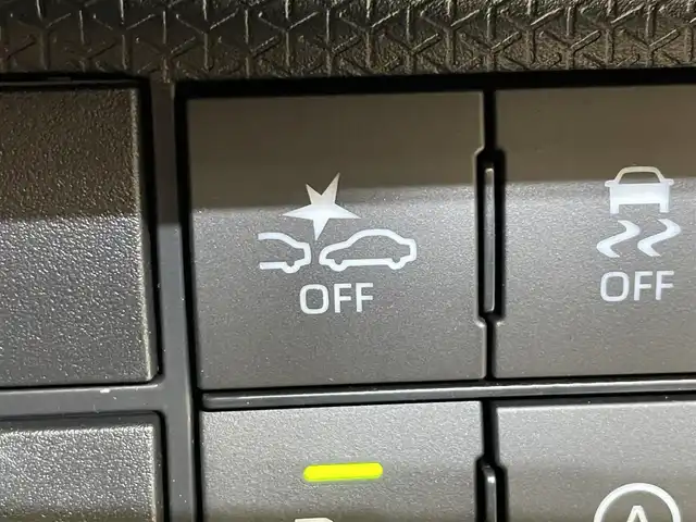 ダイハツ タント カスタム X 岩手県 2024(令6)年 0.3万km シャイニングホワイトパール ４WD/両側パワースライドドア/スマートアシスト/衝突回避支援ブレーキ/車線逸脱抑制機能/誤発進抑制機能/ブレーキ制御付き誤発進抑制機能/コーナーセンサー/標識認識機能/先行車発信お知らせ機能/オートブレーキホールド/横滑り防止装置/アイドリングストップ/ロールサンシェード/シートヒーター/オートエアコン/LEDヘッドライト/LEDフォグライト/純正16インチアルミホイール/純正フロアマット