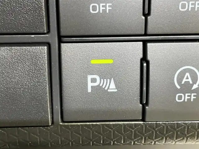 ダイハツ タント カスタム X 岩手県 2024(令6)年 0.3万km シャイニングホワイトパール ４WD/両側パワースライドドア/スマートアシスト/衝突回避支援ブレーキ/車線逸脱抑制機能/誤発進抑制機能/ブレーキ制御付き誤発進抑制機能/コーナーセンサー/標識認識機能/先行車発信お知らせ機能/オートブレーキホールド/横滑り防止装置/アイドリングストップ/ロールサンシェード/シートヒーター/オートエアコン/LEDヘッドライト/LEDフォグライト/純正16インチアルミホイール/純正フロアマット