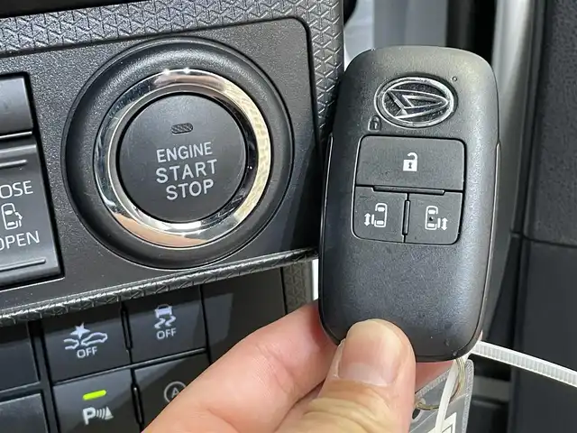 ダイハツ タント カスタム X 岩手県 2024(令6)年 0.3万km シャイニングホワイトパール ４WD/両側パワースライドドア/スマートアシスト/衝突回避支援ブレーキ/車線逸脱抑制機能/誤発進抑制機能/ブレーキ制御付き誤発進抑制機能/コーナーセンサー/標識認識機能/先行車発信お知らせ機能/オートブレーキホールド/横滑り防止装置/アイドリングストップ/ロールサンシェード/シートヒーター/オートエアコン/LEDヘッドライト/LEDフォグライト/純正16インチアルミホイール/純正フロアマット