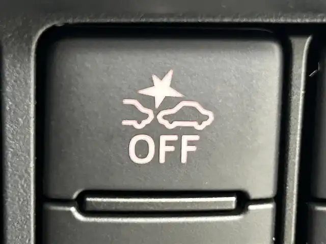 スバル ジャスティ 道央・札幌 2021(令3)年 1.4万km パールホワイトⅢ ・４WD/・衝突軽減/・全方位カメラ/・純正ナビ/・BT/CD/DVD/SD/iPod/フルセグTV/・寒冷地仕様/・アイドリングストップ/・アダプティブクルーズコントロール/・シートヒーター/・両側パワースライドドア/・ドライブレコーダー/・ＬＥＤヘッドライト/・LEDフォグライト/・オートライト/・ブレーキホールド/・パワーウィンドウ/・パワーステアリング/・ＥＴＣ2.0/・ステアリングスイッチ/・プッシュスタート/・スマートキー/・スペアキー１本/・オートエアコン/・横滑り防止/・ABS/・コーナーセンサー/・純正フロアマット/・純正アルミホイール