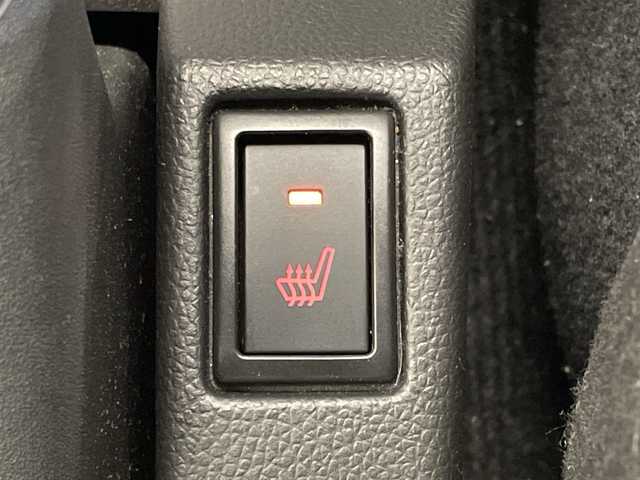 スズキ スイフト HYBRID RS 愛知県 2017(平29)年 1万km スーパーブラックパール 純正ナビ/ワンセグＴＶ/シートヒーター/スマートキー/純正フロアマット/オートライト/パドルシフト/ＬＥＤヘッドライト/プッシュスタート/ステアリングスイッチ/純正アルミホイール/取扱説明書