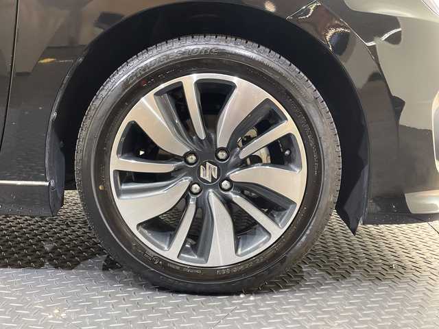 スズキ スイフト HYBRID RS 愛知県 2017(平29)年 1万km スーパーブラックパール 純正ナビ/ワンセグＴＶ/シートヒーター/スマートキー/純正フロアマット/オートライト/パドルシフト/ＬＥＤヘッドライト/プッシュスタート/ステアリングスイッチ/純正アルミホイール/取扱説明書