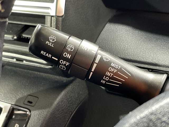 トヨタ シエンタ ハイブリッド G 神奈川県 2016(平28)年 7.3万km ブラックマイカ 純正7型SDナビ【NSZT-W66T】/AM　FM　フルセグ　DVD　CD　SD　MSV　Bluetooth/バックカメラ/両側パワースライドドア/トヨタセーフティセンス/ビルトインETC/社外前後ドライブレコーダー【VREC-DH300D】/革巻ステアリング/ステアリングリモコン/純正フロアマット/ISOFIX対応/保証書/取扱説明書/スマートキー×2/LEDヘッドライト/フォグランプ/純正15インチアルミ/ドアバイザー/LDA（レーンディパーチャーアラート）/先行車発進お知らせ