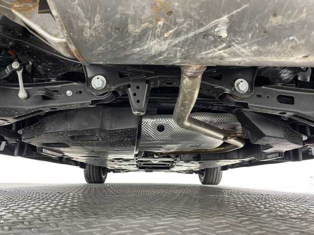 トヨタ Ｃ－ＨＲ G モード ネロセーフティプラスⅢ 神奈川県 2023(令5)年 0.8万km プラチナホワイトパールマイカ モデリスタエアロ/純正8型ディスプレイオーディオ/パノラミックビューモニター/AM FM　Bluetooth　Miracast/セーフティセンス/ブラインドスポットモニター/レーダークルーズコントロール/プリクラッシュセーフティ/レーントレーシングアシスト/オートマチックハイビーム/先行車発進告知機能/後退速度抑制/ふらつき警報/リアクロストラフィックアラート/パーキングサポートブレーキ/ドライブスタートコントロール/前後ソナー/社外前後ドライブレコーダー/社外ポータルデジタルインナーミラー/純正ビルトインETC/プッシュスタート/スマートキー/LEDヘッドランプ/LEDフロントフォグランプ/オートライト/取説　保証書 スペアキー