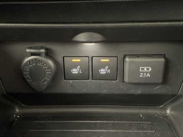 トヨタ ライズ Z 宮城県 2021(令3)年 3.9万km シャイニングホワイトパール 禁煙車/スマートアシスト/・衝突被害軽減ブレーキシステム/・車線維持支援システム/・アダプティブクルーズコントロール/・オートハイビーム/・前後コーナーセンサー/スマートぺダル（S-PDL）/ケンウッド製8インチナビ/・CD/DVD/SD/BT/USB/フルセグTV/バックカメラ/前席シートヒーター/ビルトインETC/前後ドライブレコーダー/ステアリングスイッチ/電動パーキングブレーキ/オートホールド/プッシュスタート/スマートキー/LEDヘッドライト/LEDフォグランプ/純正17インチアルミホイール/純正フロアマット/横滑り防止装置/アイドリングストップ